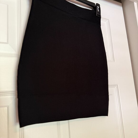 BCBGMaxazria 'Sylvie' Black Bodycon Bandage Power Mini Skirt Size XS - Picture 4 of 8